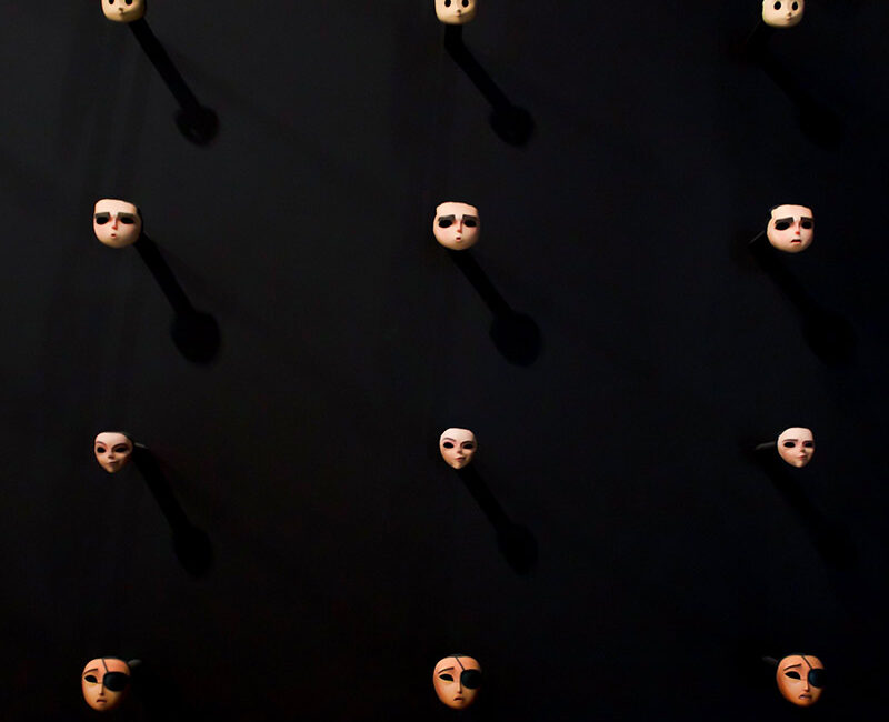 u